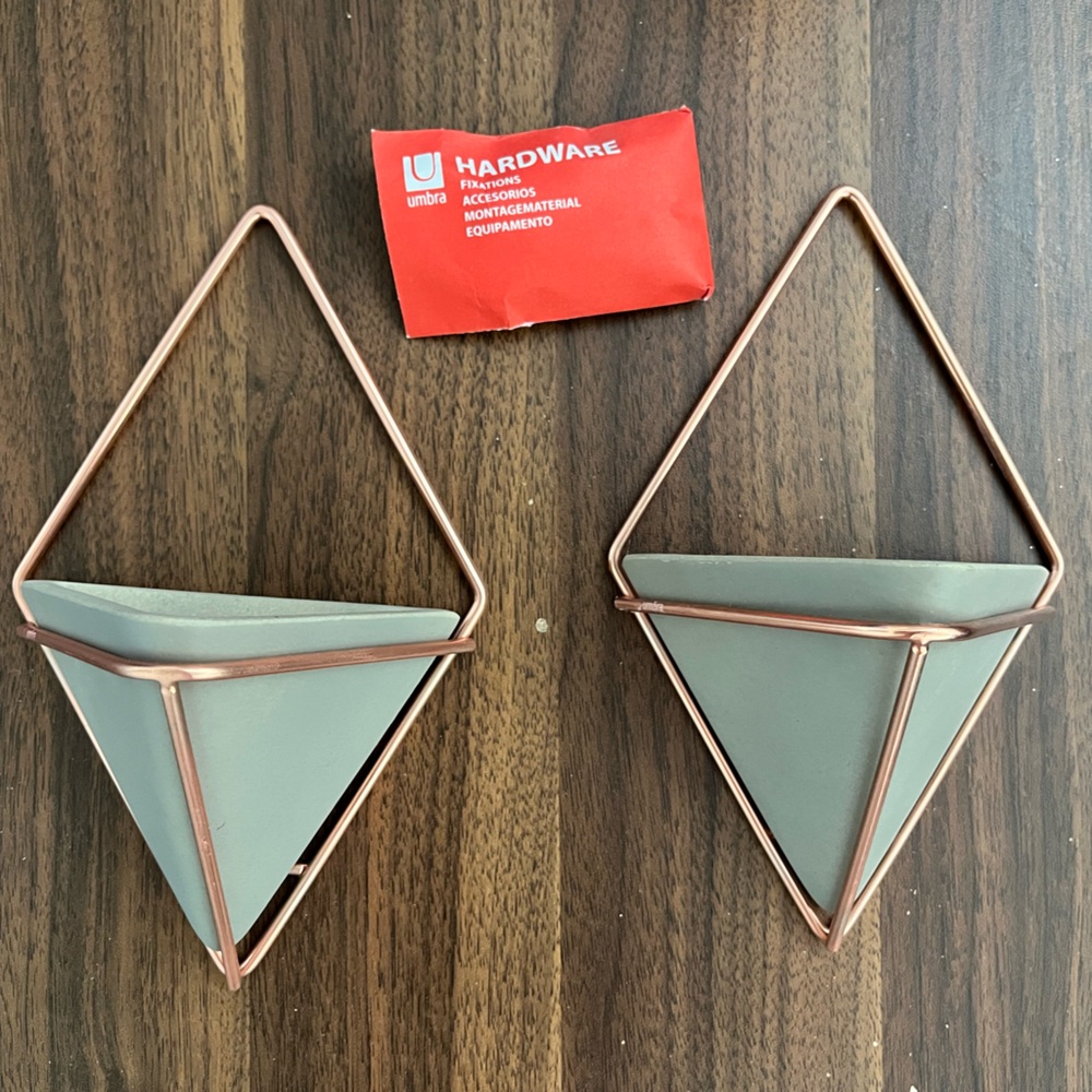 Umbra Trigg Hanging Planters - Geometric Wall decor